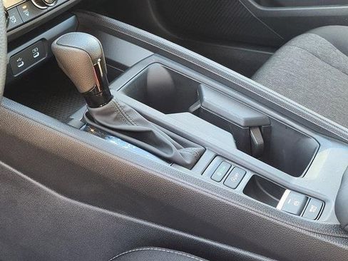 Used 2025 Honda Accord SE image 11