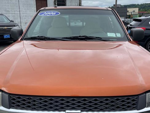 Used 2006 Chevrolet Colorado LT w/ LT Preferred Equipment Group AWD/4WD image 31