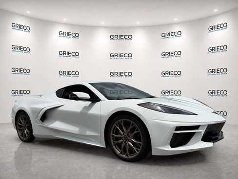 Used 2026 Chevrolet Corvette Stingray Preferred Cpe w/ 2LT RWD image 1