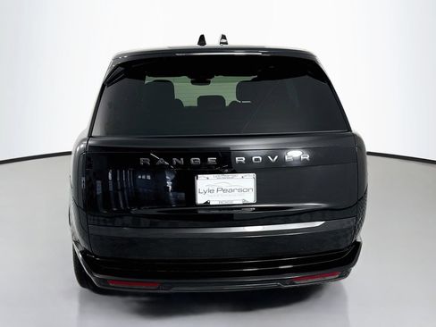 Used 2025 Land Rover Range Rover SE AWD/4WD image 10