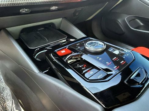 Used 2025 BMW M5 w/ Executive Package AWD/4WD image 28