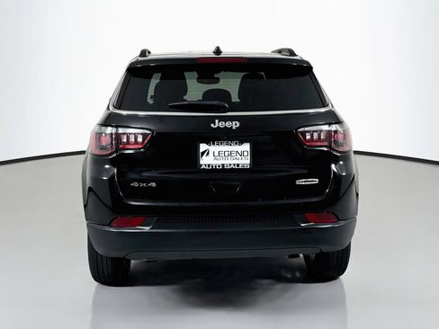 Used 2024 Jeep Compass Latitude AWD/4WD image 6