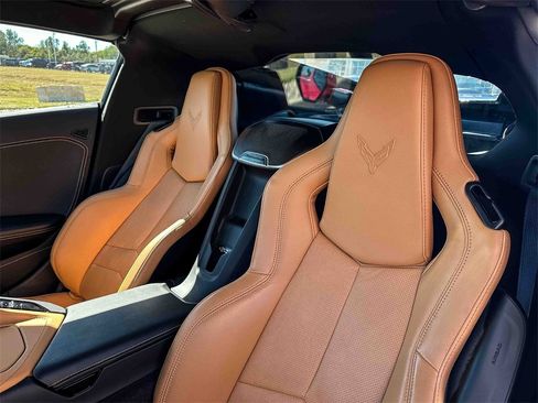 Used 2020 Chevrolet Corvette Stingray Preferred Cpe w/ 2LT Preferred Equipment Group image 14