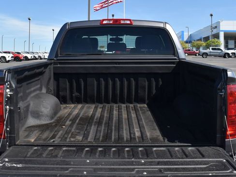 Used 2016 Toyota Tundra SR5 w/ SR5 Upgrade Package image 6