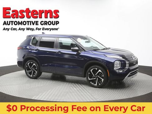 Used 2022 Mitsubishi Outlander SE AWD/4WD image 37