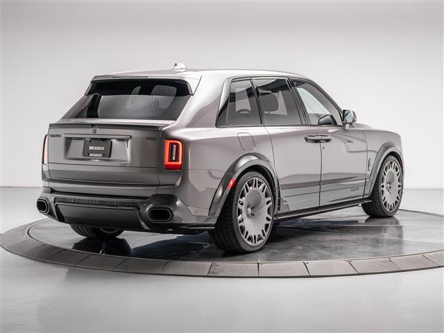 Used 2025 Rolls-Royce Cullinan AWD/4WD image 5