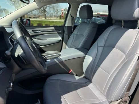 Used 2021 Buick Enclave Essence AWD/4WD image 26