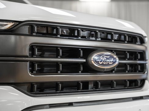 Certified 2023 Ford F150 Lariat w/ Equipment Group 502A High image 7