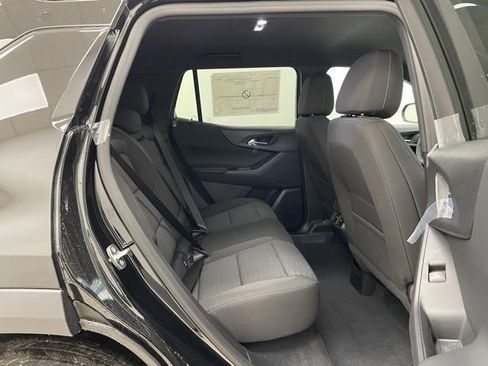 New 2026 Chevrolet Equinox LT w/ Safety and Technology Package AWD/4WD image 13