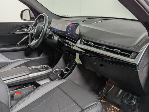 Used 2025 BMW X1 xDrive28i w/ Convenience Package image 27