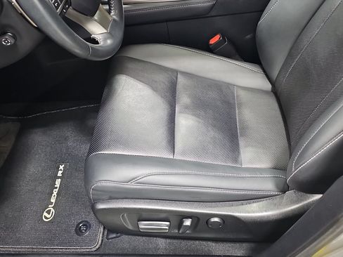 Used 2022 Lexus RX 450h AWD w/ Premium Package image 31