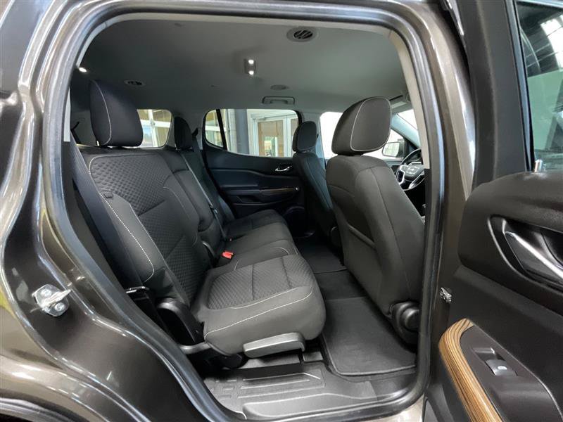 Used 2019 GMC Acadia SLE AWD/4WD image 25