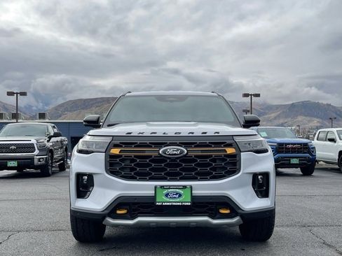 New 2026 Ford Explorer Tremor w/ Tremor Convenience Package image 5