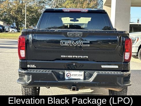 Used 2022 GMC Sierra 1500 Elevation w/ LPO, Elevation Black Package image 6