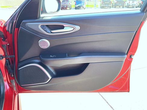 Used 2021 Alfa Romeo Giulia Ti Sport AWD/4WD image 17