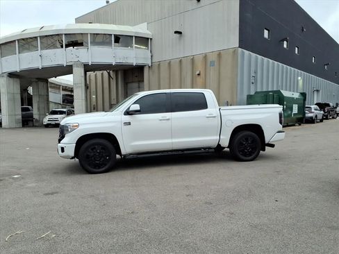 Used 2018 Toyota Tundra 1794 Edition image 9