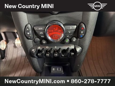 Used 2015 MINI Cooper Roadster S image 23