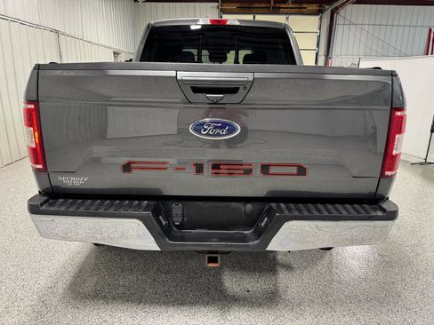 Used 2018 Ford F150 Lariat w/ Trailer Tow Package image 6