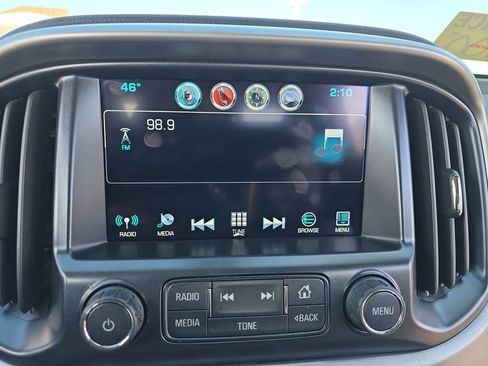 Used 2017 Chevrolet Colorado LT w/ LT Convenience Package image 23