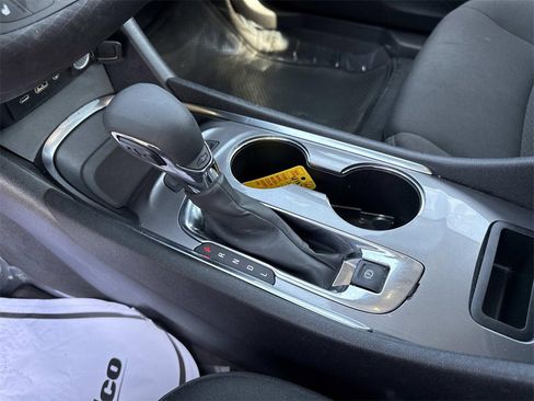 Used 2024 Chevrolet Malibu LT image 22