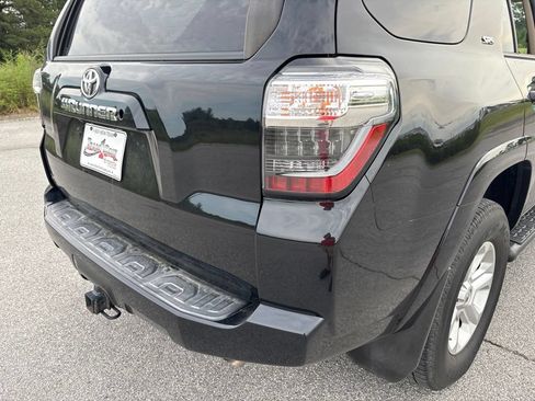 Used 2019 Toyota 4Runner SR5 Premium AWD/4WD image 24