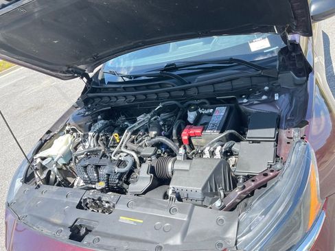 Used 2024 Nissan Altima 2.5 SV FWD image 48