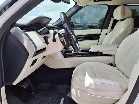 Used 2024 Land Rover Range Rover Autobiography AWD/4WD image 8
