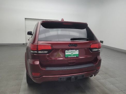 Used 2022 Jeep Grand Cherokee Laredo X AWD/4WD image 6