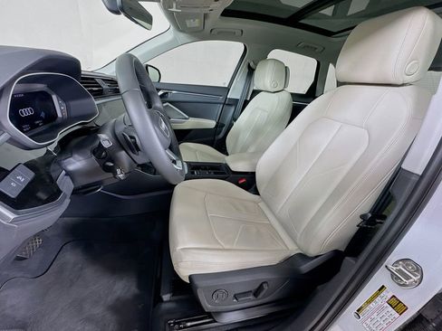 Used 2025 Audi Q3 2.0T Premium Plus AWD/4WD image 12