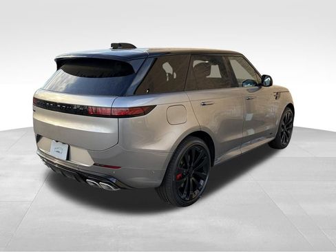 New 2026 Land Rover Range Rover Sport Dynamic SE AWD/4WD image 8