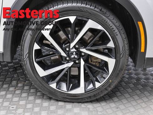 Used 2024 Mitsubishi Outlander SE AWD/4WD image 31