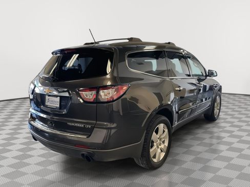 Used 2013 Chevrolet Traverse LTZ image 7
