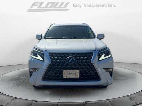 Used 2020 Lexus GX 460 Premium w/ Premium Package AWD/4WD image 2