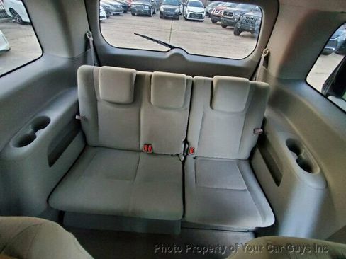 Used 2012 Nissan Quest S image 24