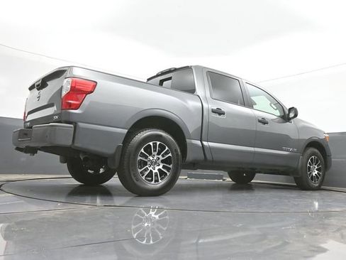 Used 2024 Nissan Titan SV w/ Accessory Utility Package RWD image 40