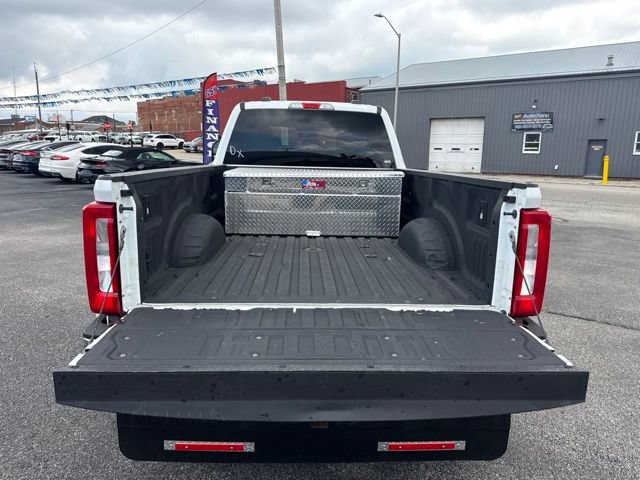 Used 2023 Ford F350 XLT AWD/4WD image 11