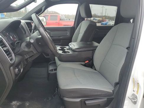 Used 2022 RAM 3500 Big Horn image 6