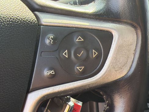 Used 2015 GMC Canyon SLT AWD/4WD image 24