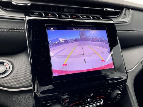 New 2025 Jeep Grand Cherokee 4WD image 13