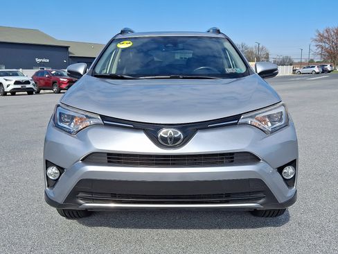 Used 2018 Toyota RAV4 Limited w/ All Weather Liner Package image 2