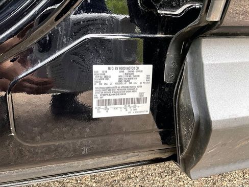 Used 2019 Ford Edge SEL w/ Equipment Group 201A AWD/4WD image 33
