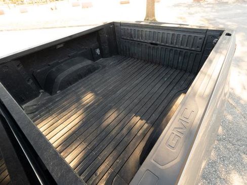 Used 2024 GMC Sierra 1500 AT4 w/ Technology Package image 14