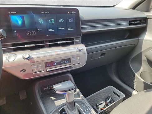 Used 2025 Hyundai Kona SEL AWD/4WD image 21