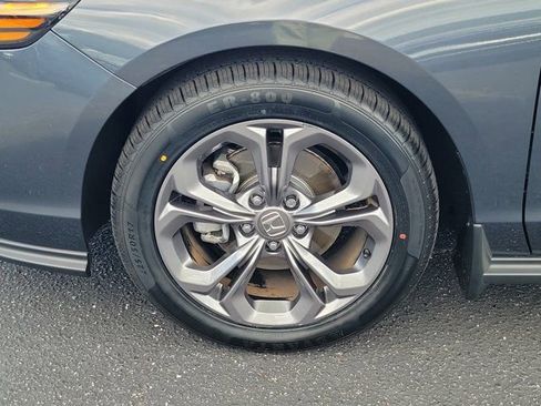 Certified 2023 Honda Accord EX image 28