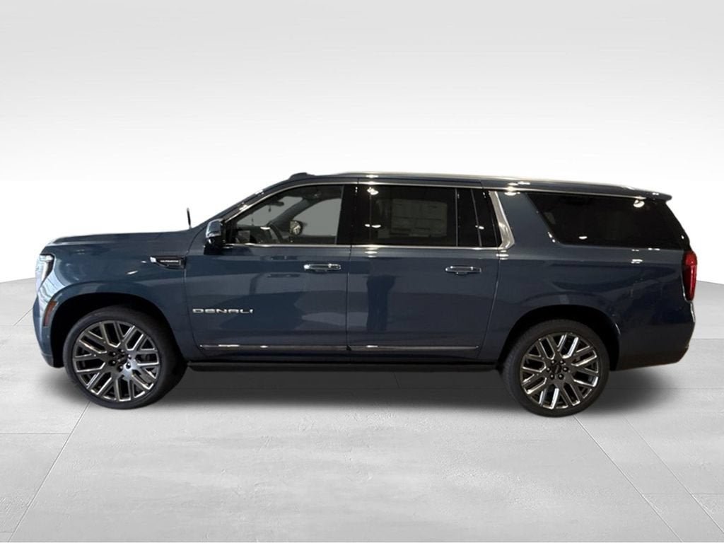 New 2026 GMC Yukon XL Denali Ultimate AWD/4WD image 4