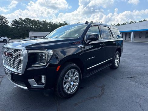 Used 2022 GMC Yukon Denali RWD image 7