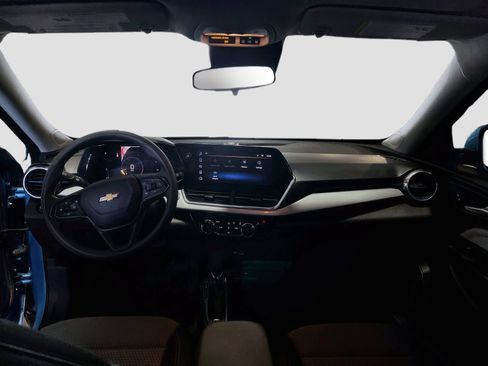 Used 2026 Chevrolet Trax LT FWD image 21