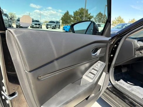 Used 2024 Honda Accord EX image 9