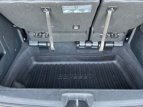 Used 2023 Honda Odyssey Elite image 16