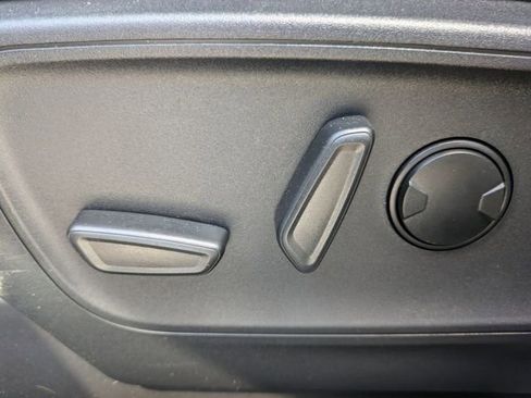 New 2024 Ford Escape ST-Line image 23